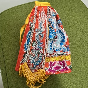 地藏菩薩的衣服